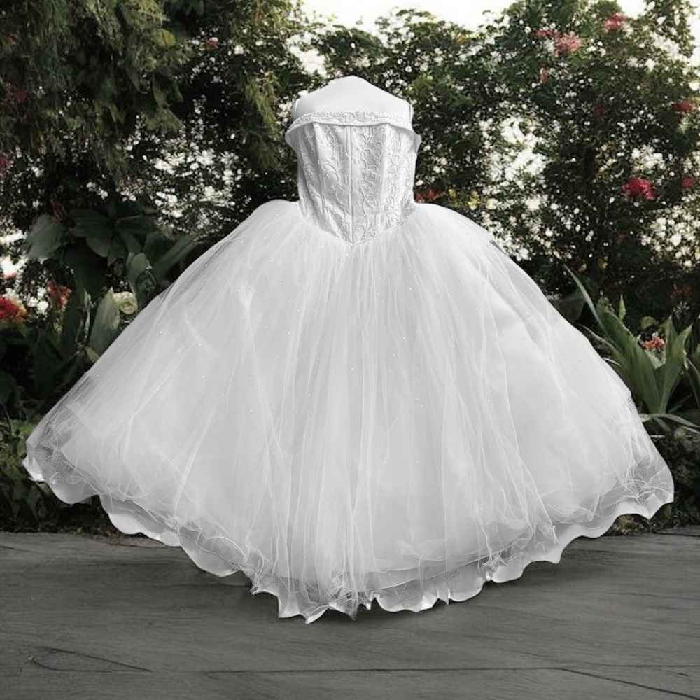 Davids Bridal Ballgown 16